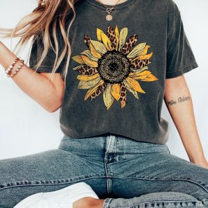 Fall Shirt, Leopard Sunflower Shirt, Sunflower Shirt, Sunflower Tee, Floral Shirt, Beautiful Sunflower Tee