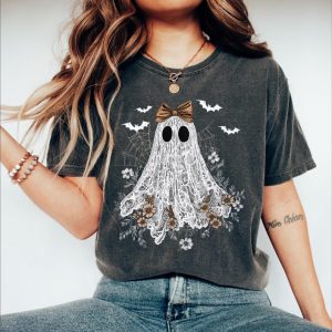 Floral Ghost Shirt, Cute Ghost Shirt, Womens Ghost Shirt, Cottagecore Halloween