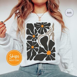 Boho Flower Sweatshirt, Womens Wildflower Sweatshirts